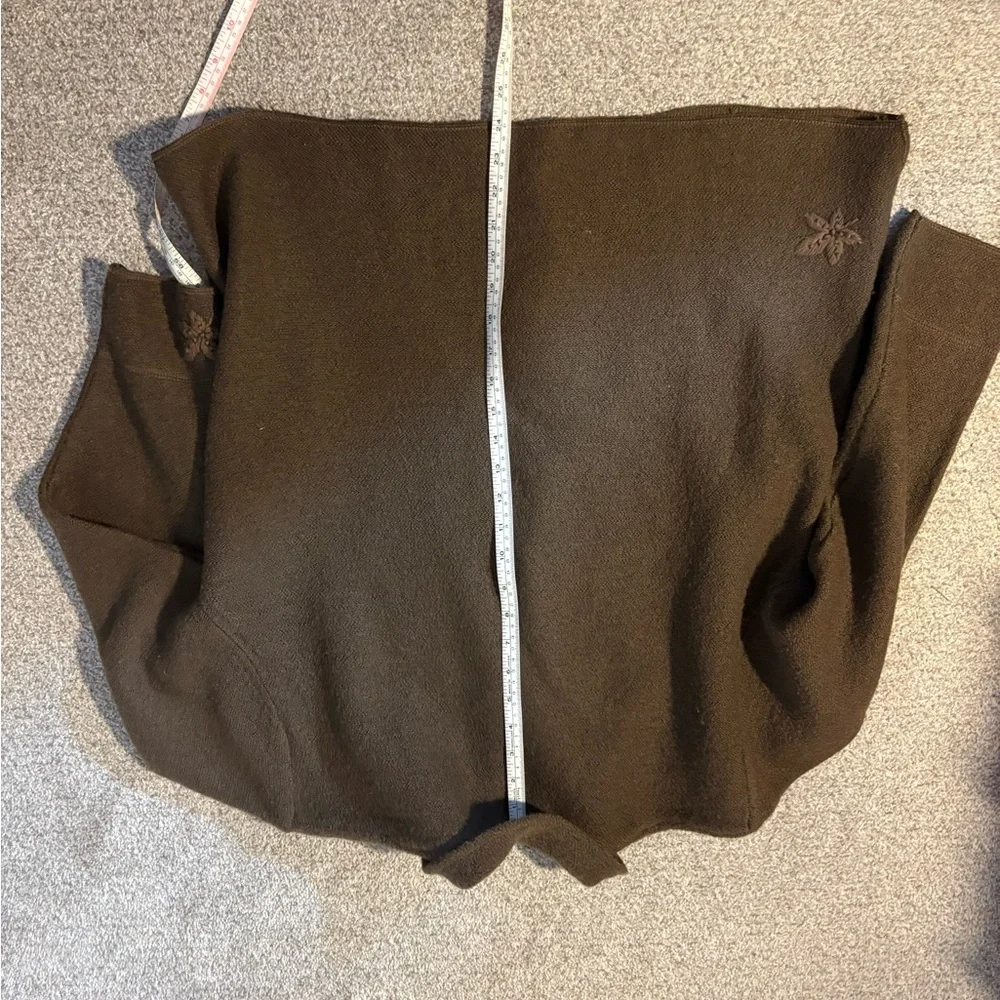 Cabela's Rich Brown Knit Sweater - Picture 11 of 11